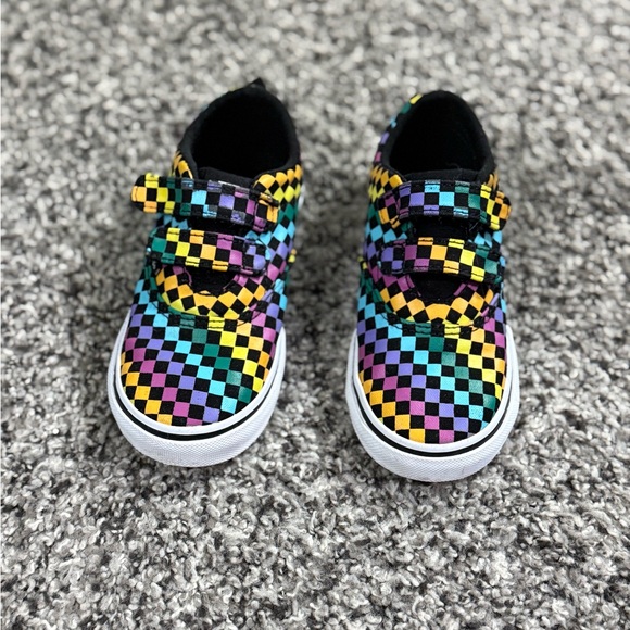 Vans Toddler Shoes - Picture 3 of 7